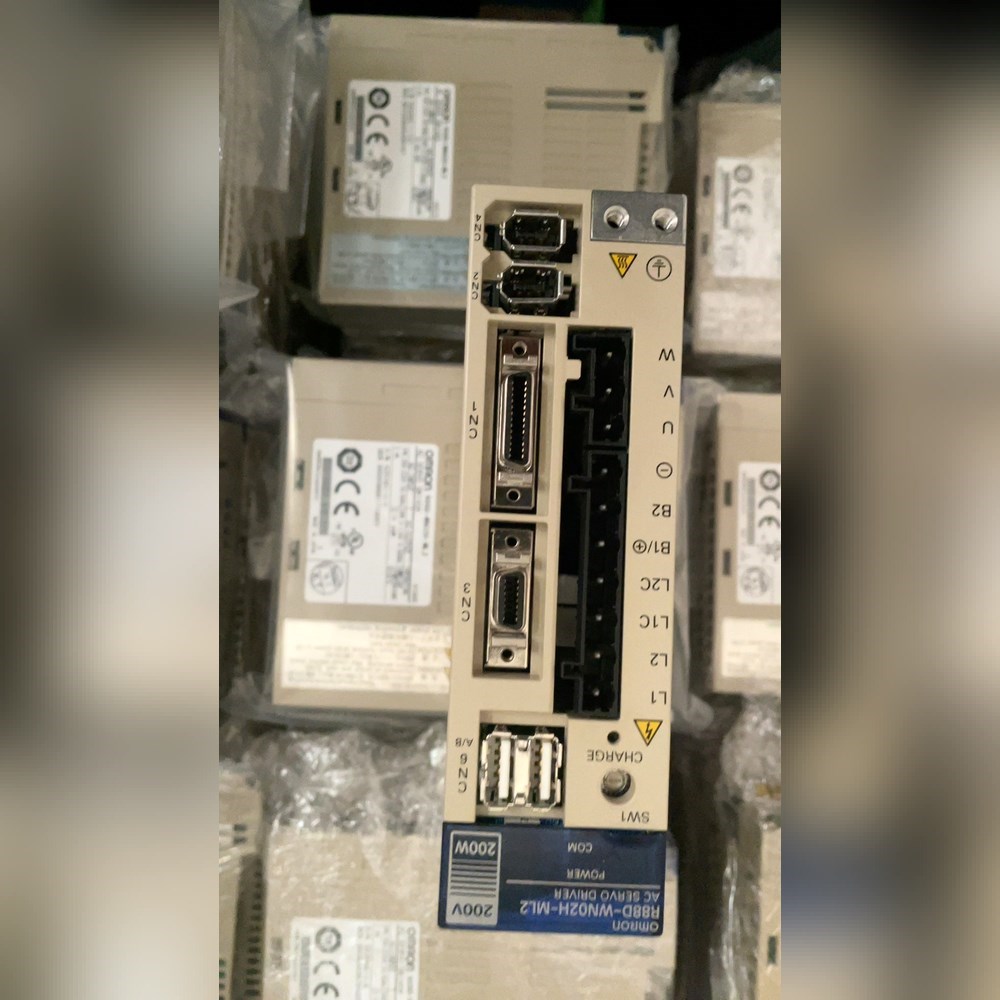 驱动器R88D-WN02H-ML2 八成功能包 议价