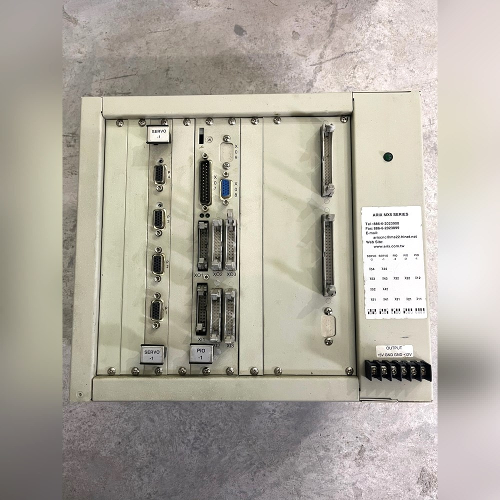 ARlXM5SERlES数控系统主机现货实物成成色如图议 议价