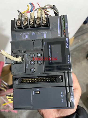 基恩士KV-1000 一套带模块 KL-N20V 漂亮