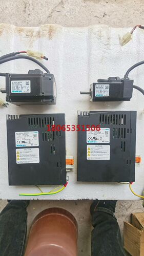 三协伺服两套DA21222 功率200W   DA2Z