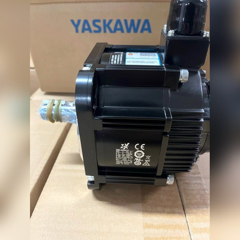 SGMAH-A5A1A4C安川伺服电机原装现货质保一年 议价