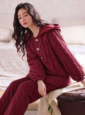 连帽开衫保暖厚款睡衣女士秋冬新款三层加厚红色复古夹棉袄家居服