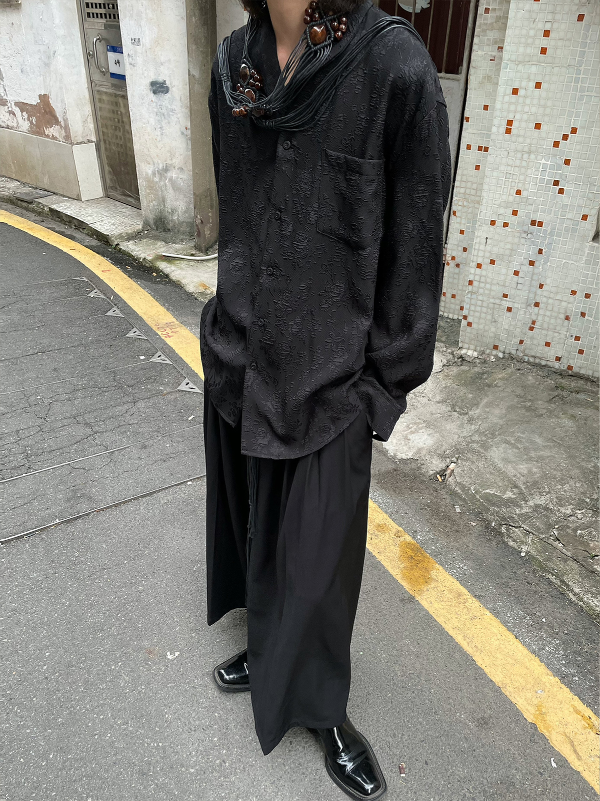 以休眠长袖小众法式浮雕花卉刺绣