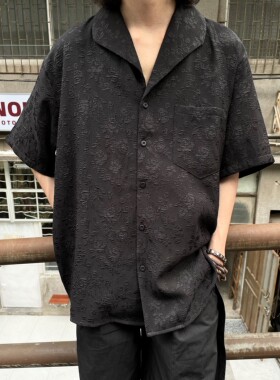 以休眠 无性别法式浮雕花卉刺绣短袖衬衫山本耀司风设计感衬衣