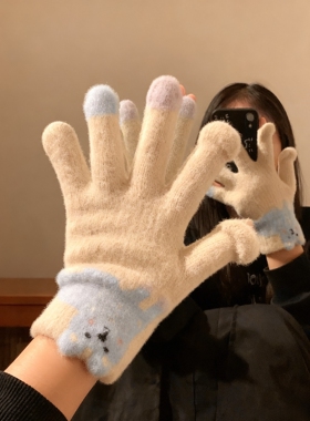 可爱腊肠狗露指触屏毛绒针织手套女2026新款冬保暖加绒厚防寒骑行