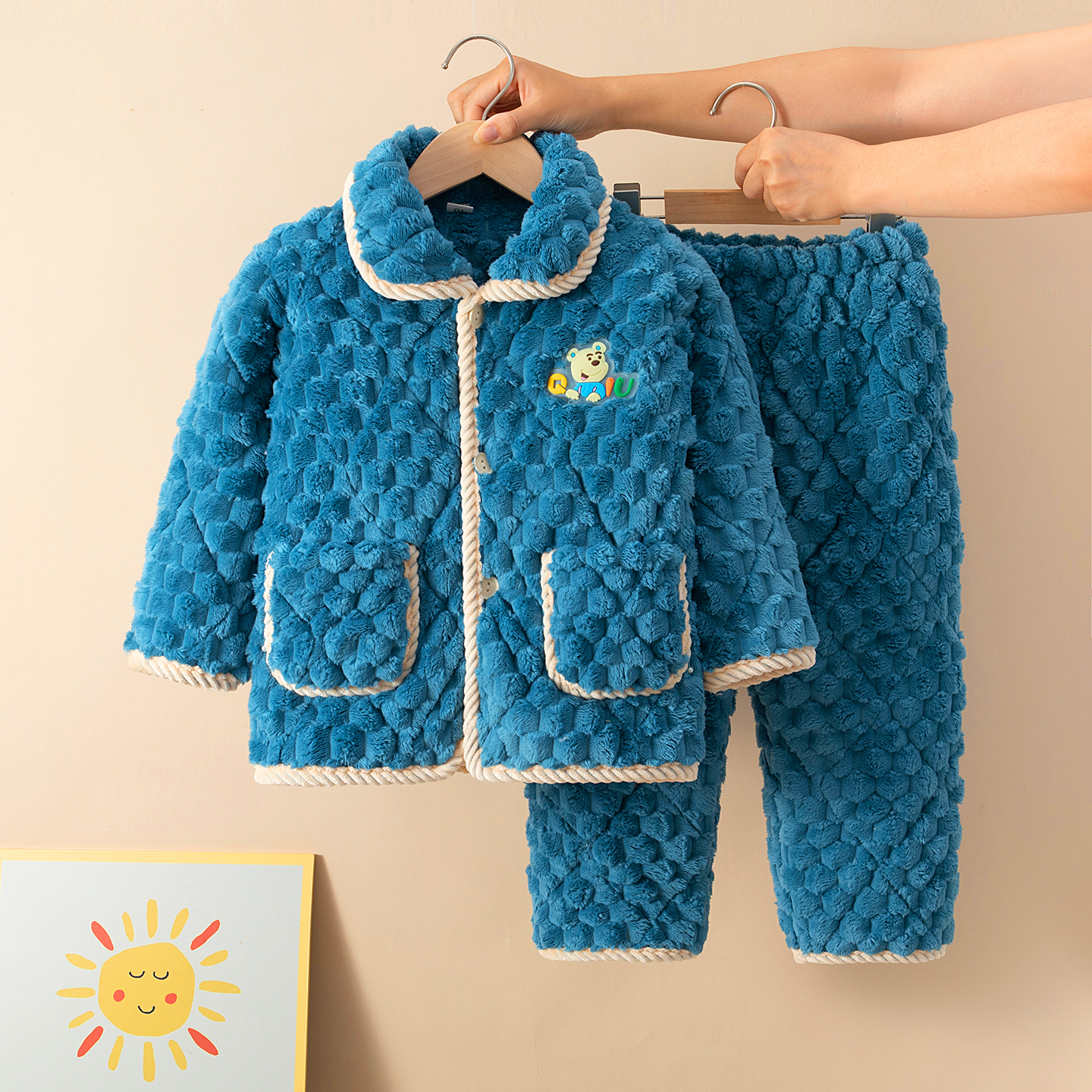 冬季儿童法兰绒分体睡衣