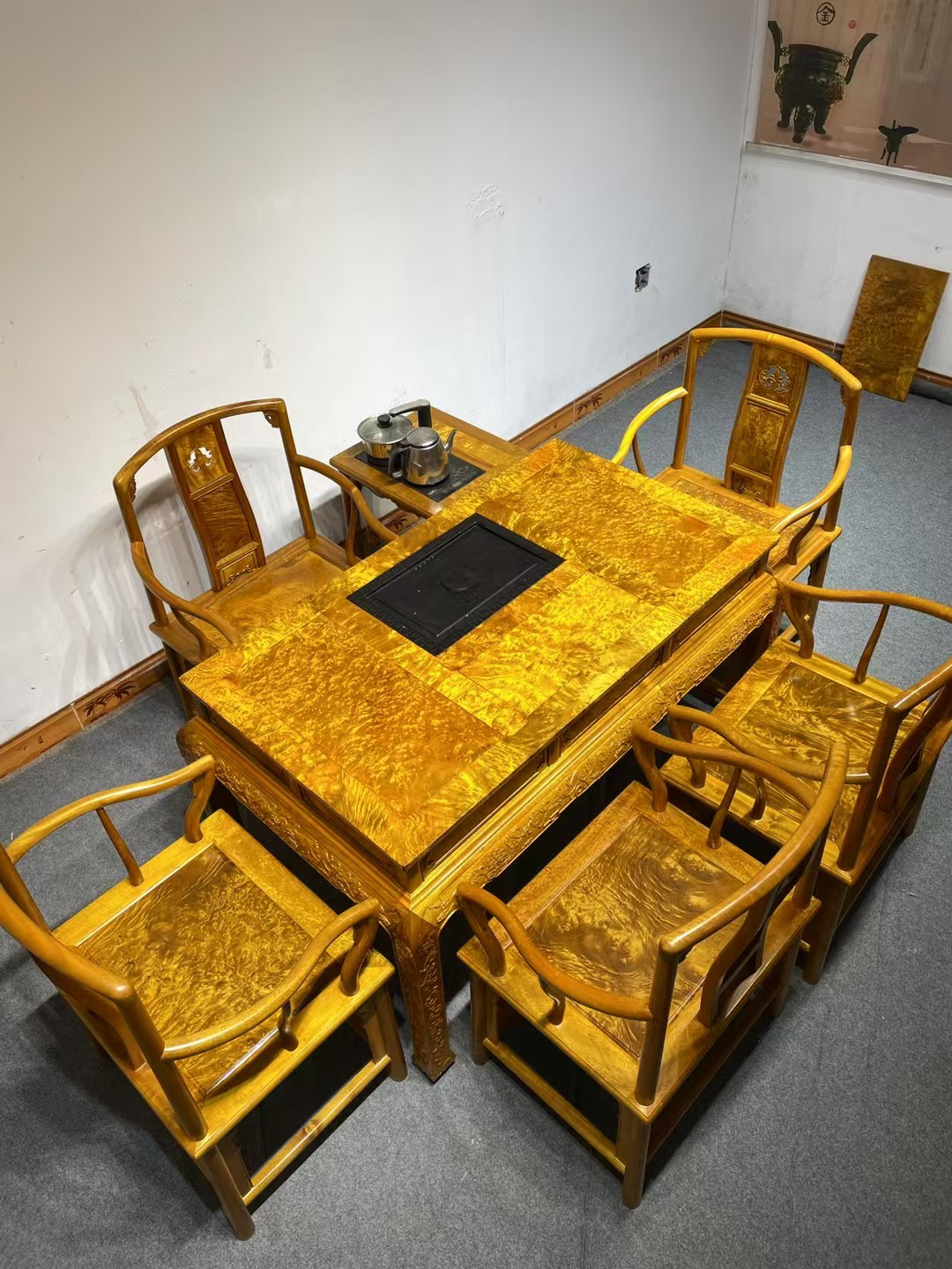黄金樟全实木高档满纹理茶桌组合