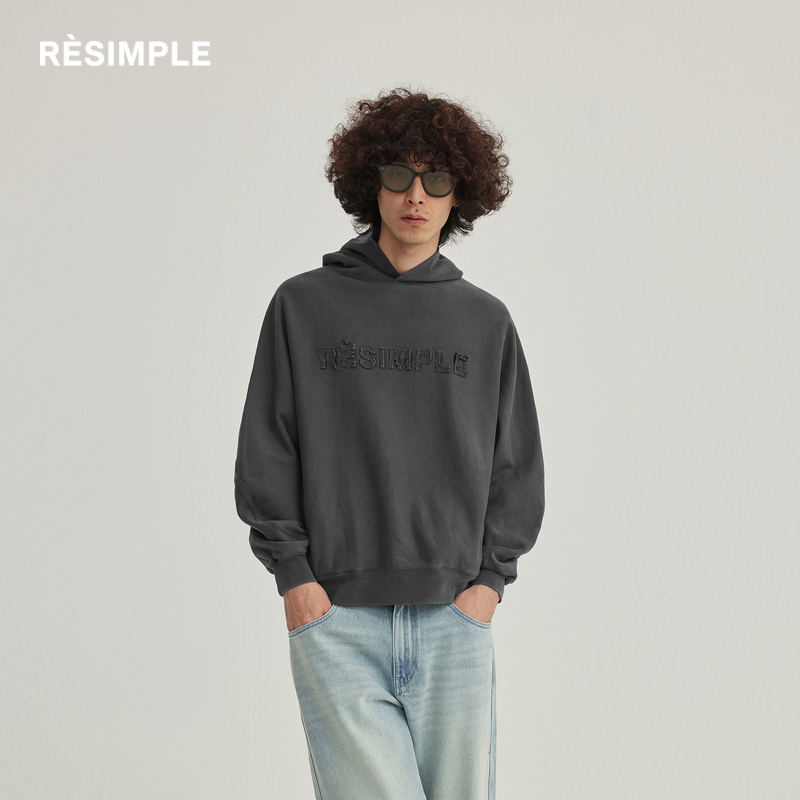 简单连帽卫衣RESIMPLE