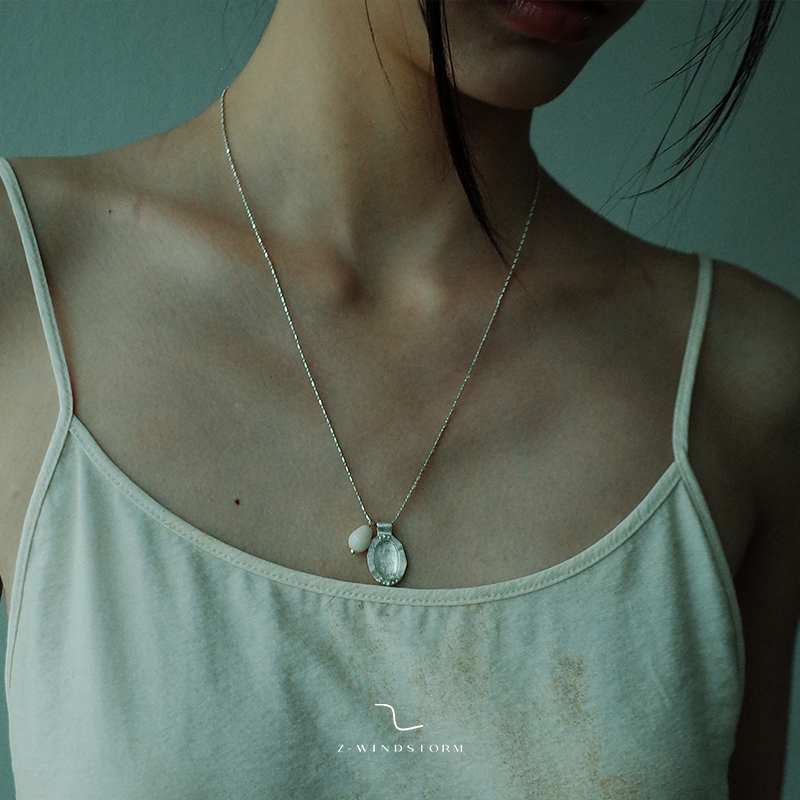 细银黄玉石水滴项链天然石吊坠