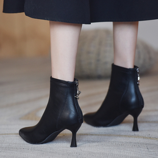 真皮短靴女细跟瘦瘦靴秋冬季新款韩版尖头加绒高跟百搭粗跟马丁靴