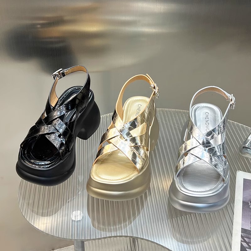 欧洲站厚底凉鞋女夏季新款百搭小个子露趾休闲时尚松糕真皮罗马鞋