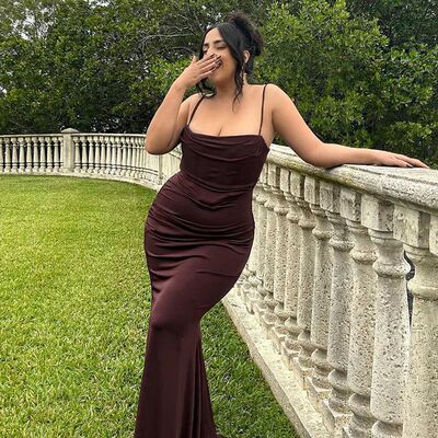 性感包臀长裙性感包臀长裙