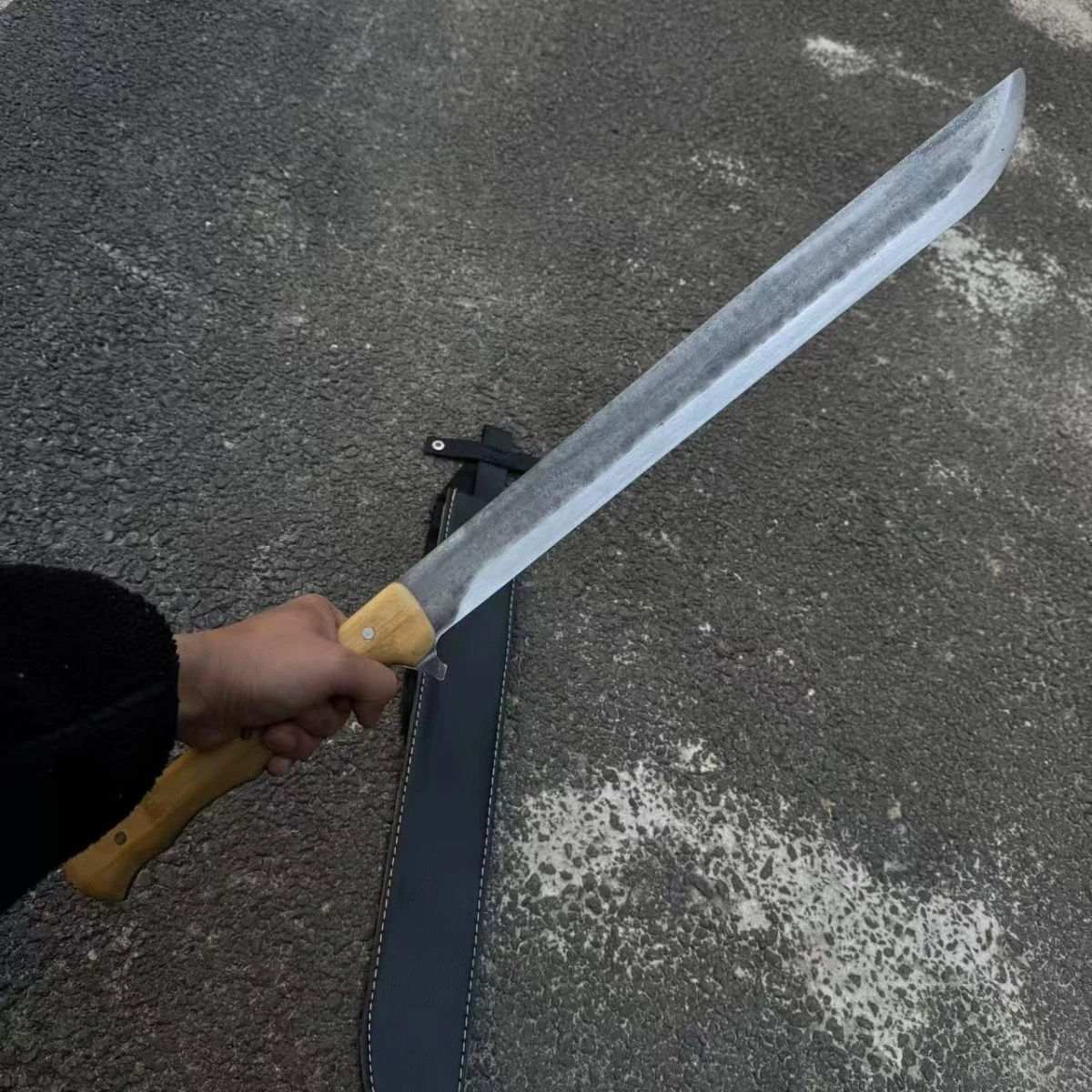 真开山武术刀轨道钢车载户外防身一体唐横绣春刀冷兵器合法未开刃