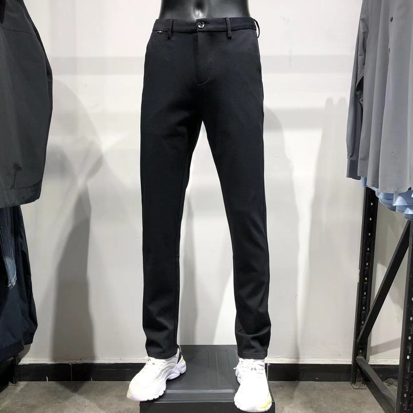 正品大牌！秋冬厚款直筒休闲裤黑