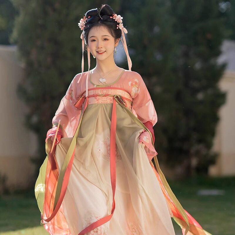 春和长安齐胸小唐风汉服套装