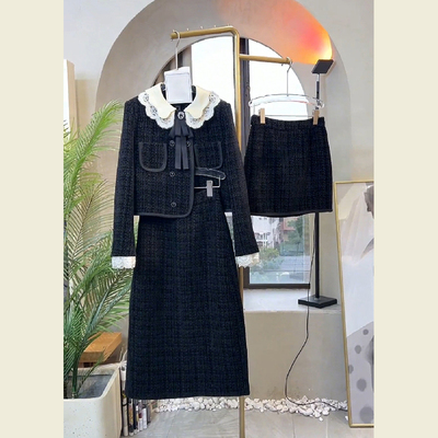 秋冬新款今年流行时尚气质女神范高级感黑色外套半身裙两件套装女