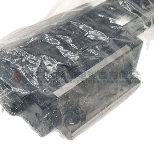 N-S-K标准滑块 NAH35EMZ 直线运动轴承 109mm X 100mm X 48mm