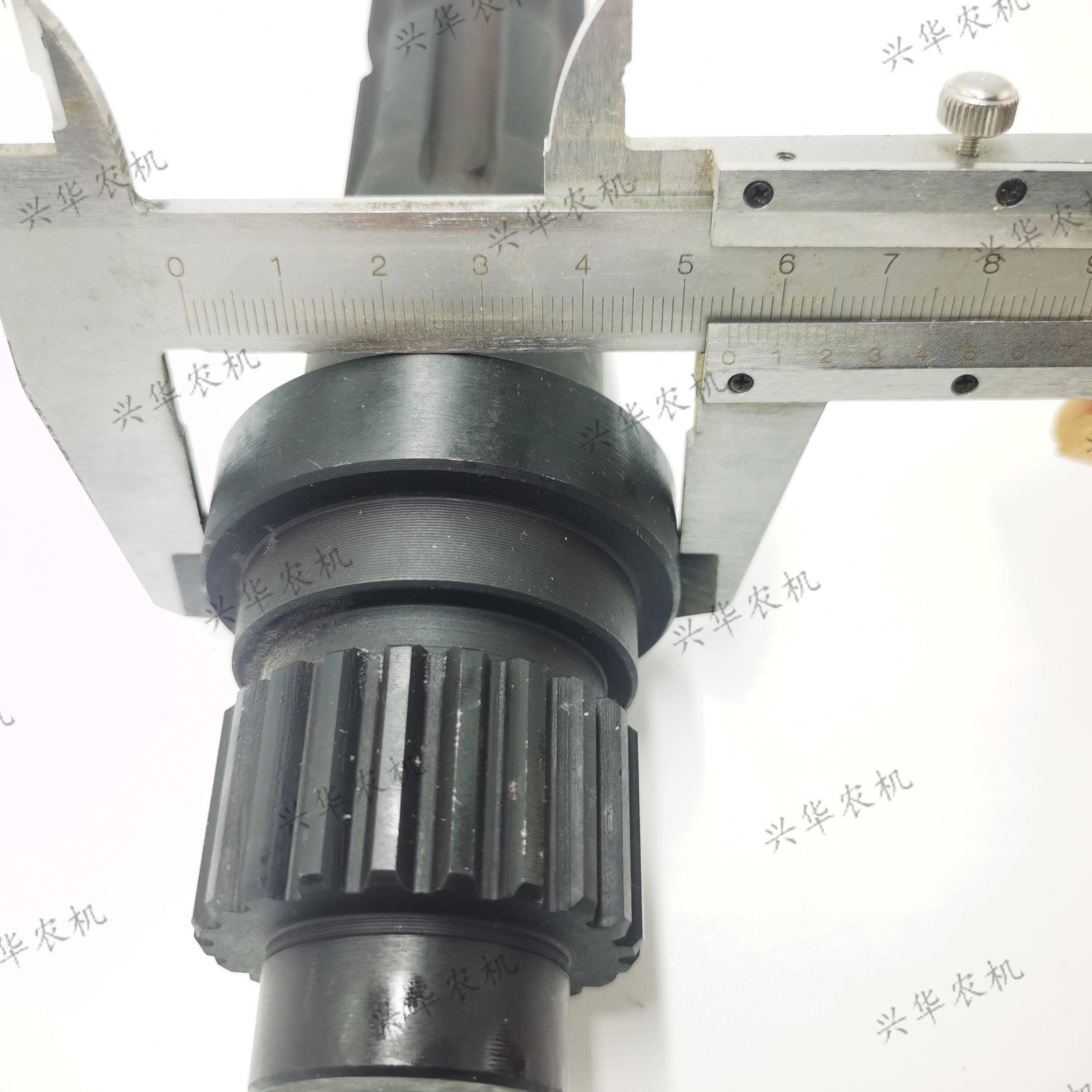 福田雷沃欧豹1404拖拉机配件后动力输出轴动力轴新式6/21键 轴头