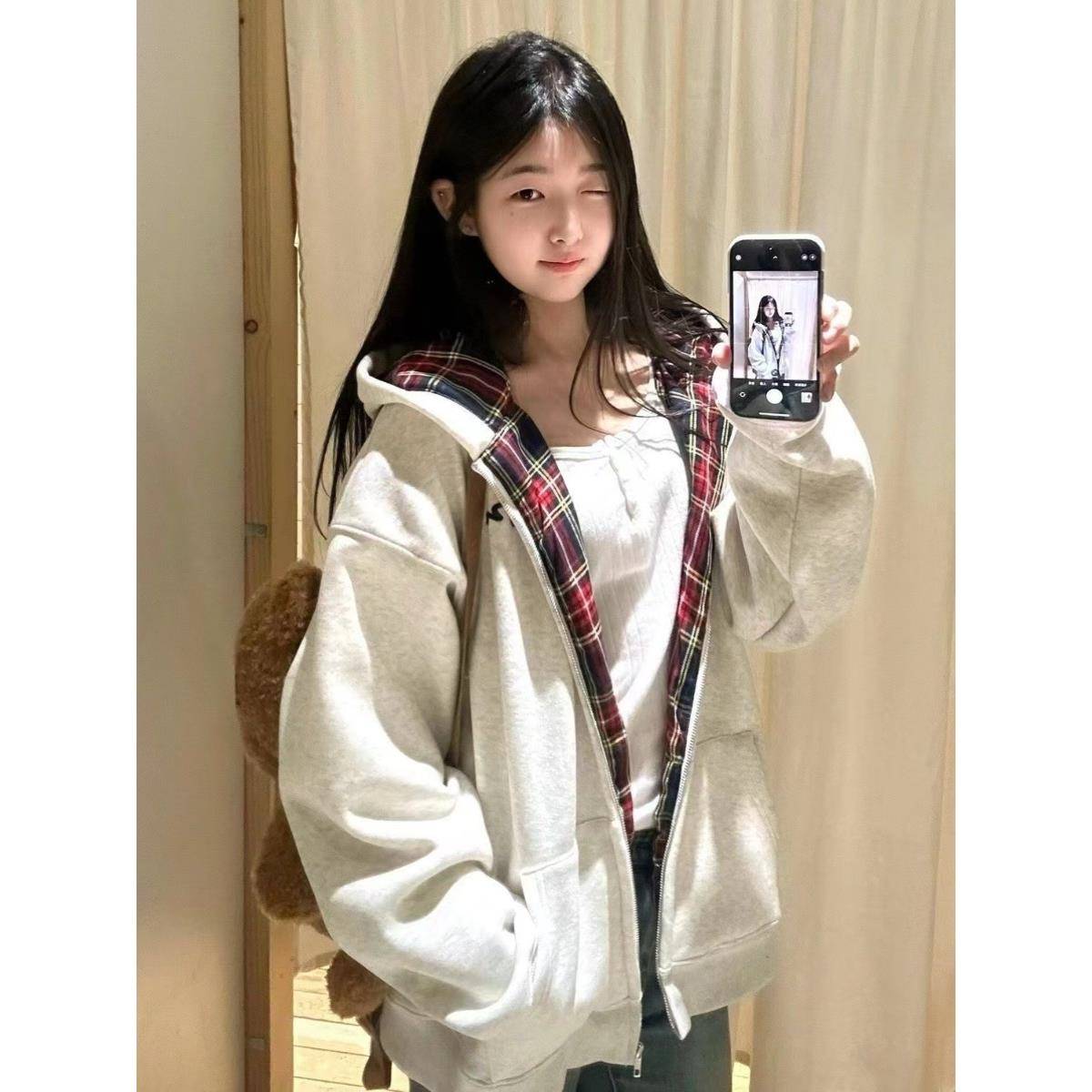 美式灰色连帽卫衣外套女秋冬新款宽松慵懒风撞色格子拼接拉链开衫