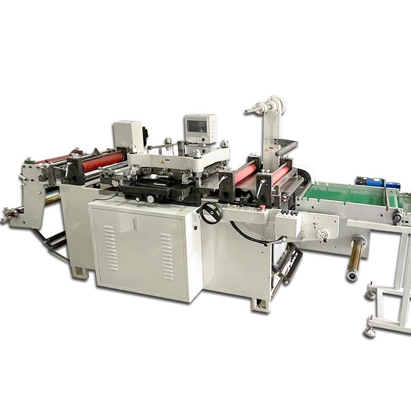 厂家直销服装吊牌打孔模切机全自动鞋类服饰吊卡加工设备高效模切