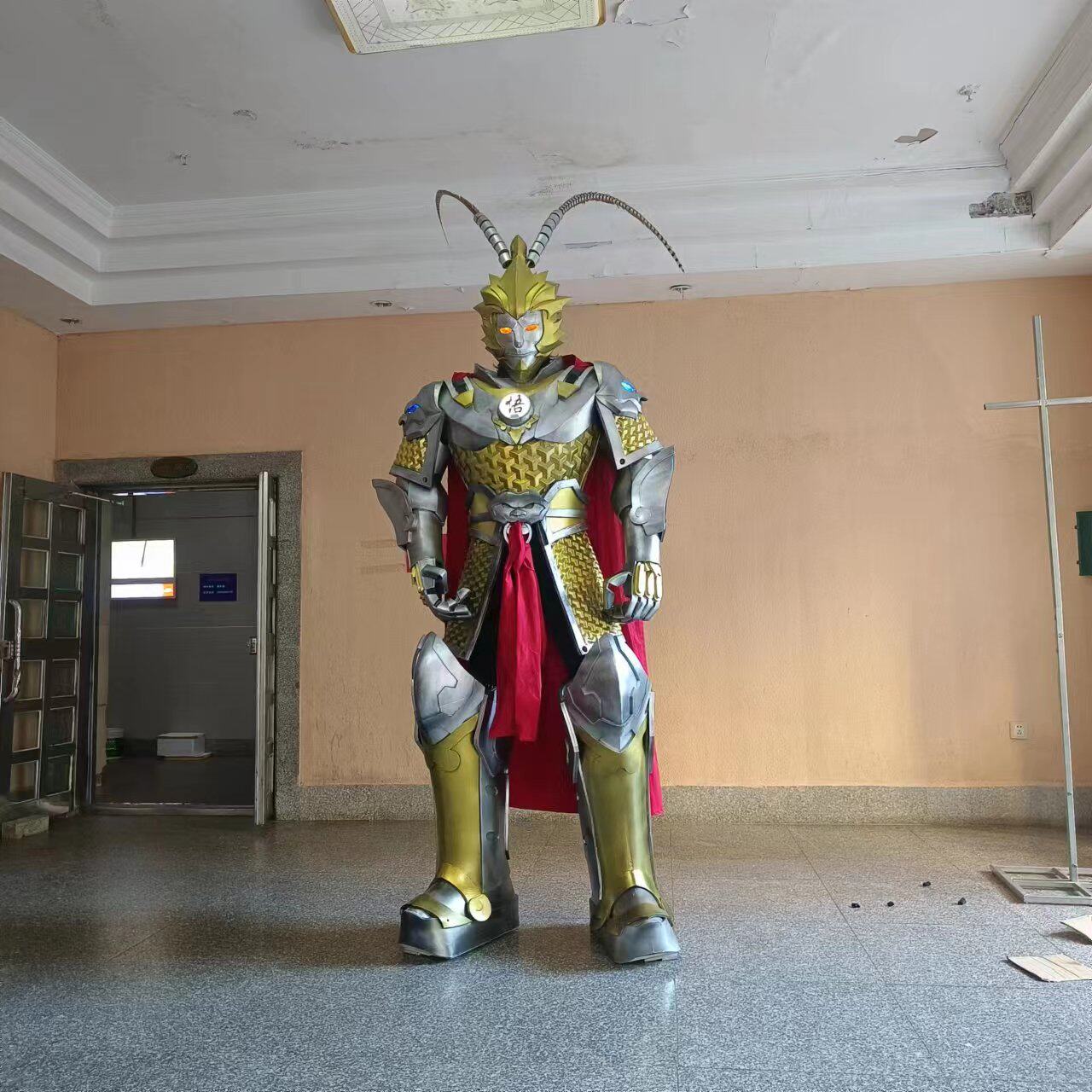 5米牛魔王孙悟空猪八戒真人可穿戴机器人机甲舞台演出道具定制