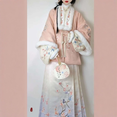 原创汉服女【踏鹊枝】明制加绒加厚对襟短袄马面裙粉色套装冬季款