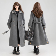 特大码女装胖mm灰色毛呢大衣女秋冬保暖加厚双排扣高级感气质外套