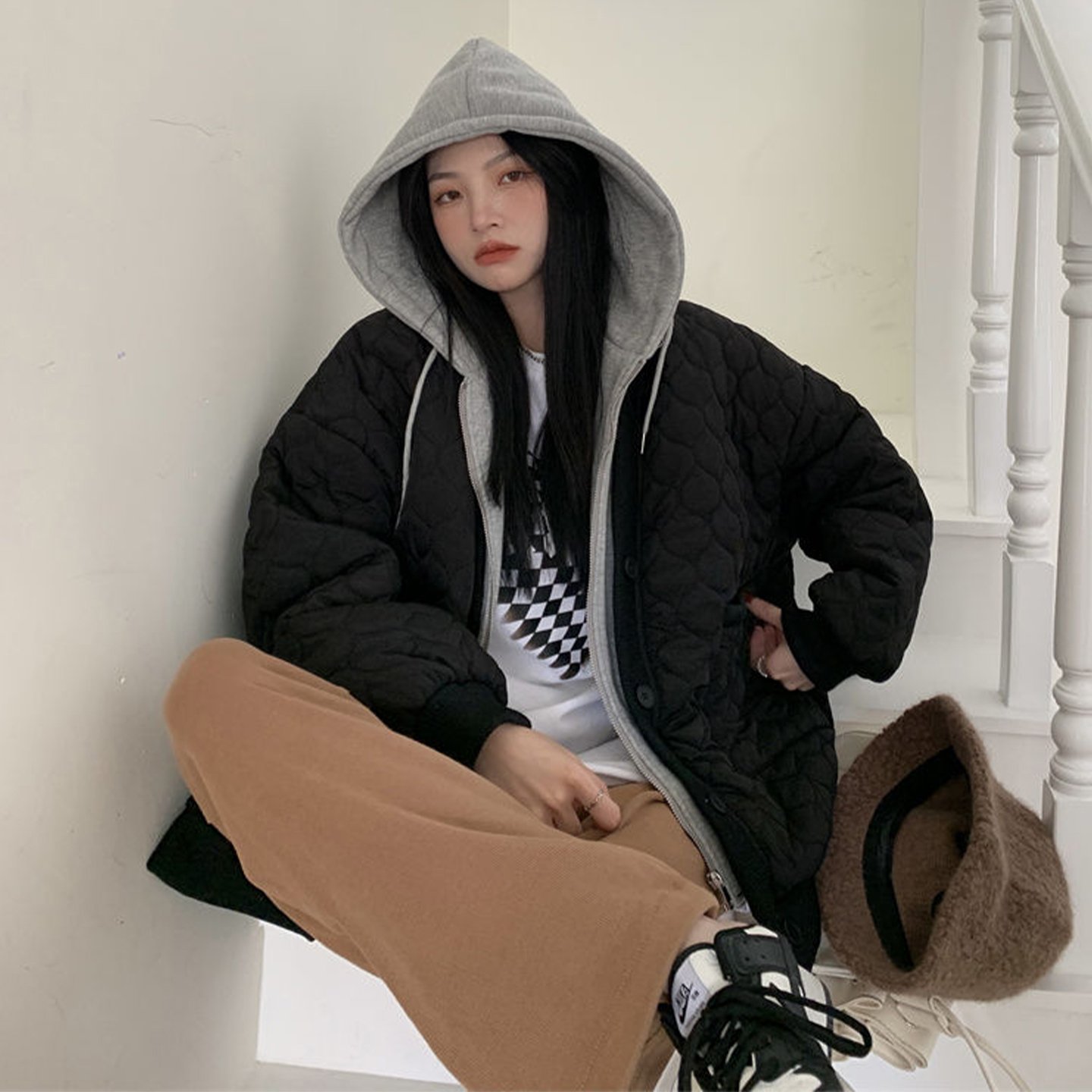 300斤特大码黑色菱格保暖棉衣女