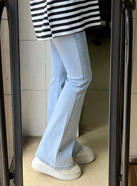 300斤大码女装韩版学生蓝色牛仔裤女胖mm高级感修身弹力微喇裤子