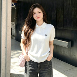 大码女装韩系杏色翻领针织短袖T恤女胖mm百搭减龄蝴蝶结刺绣上衣