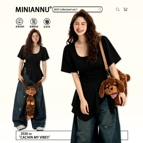 300斤胖mm大码U领独特漂亮t恤女