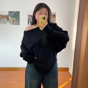 针织衫 黑色宽松显瘦斜肩上衣女胖mm简约百搭蝙蝠袖 女装 300斤大码