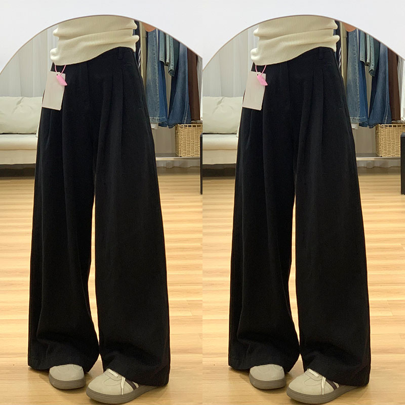 300斤大码宽松显瘦直筒牛仔裤女