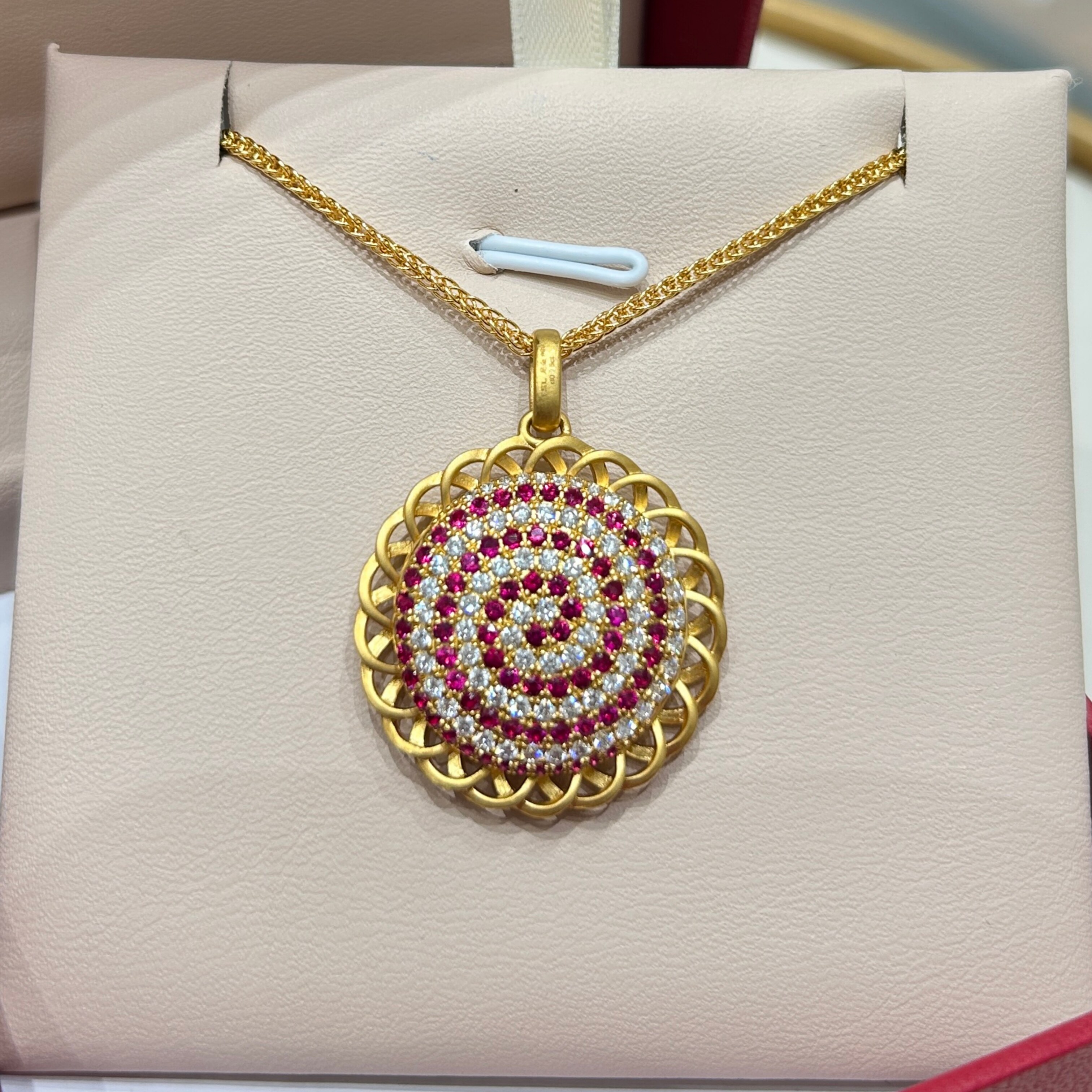 TSL谢瑞麟代购 足金999红宝石花丝可转动黄金钻石项链女 专柜正品