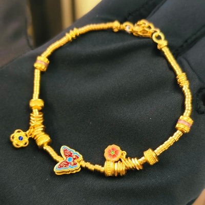 六福珠宝代购 福满传家蝴蝶恋花盘缠足金黄金手链 新款专柜正品
