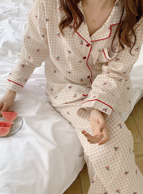 Long sleeved checked pajamas two-piece set长袖格子睡衣两件套