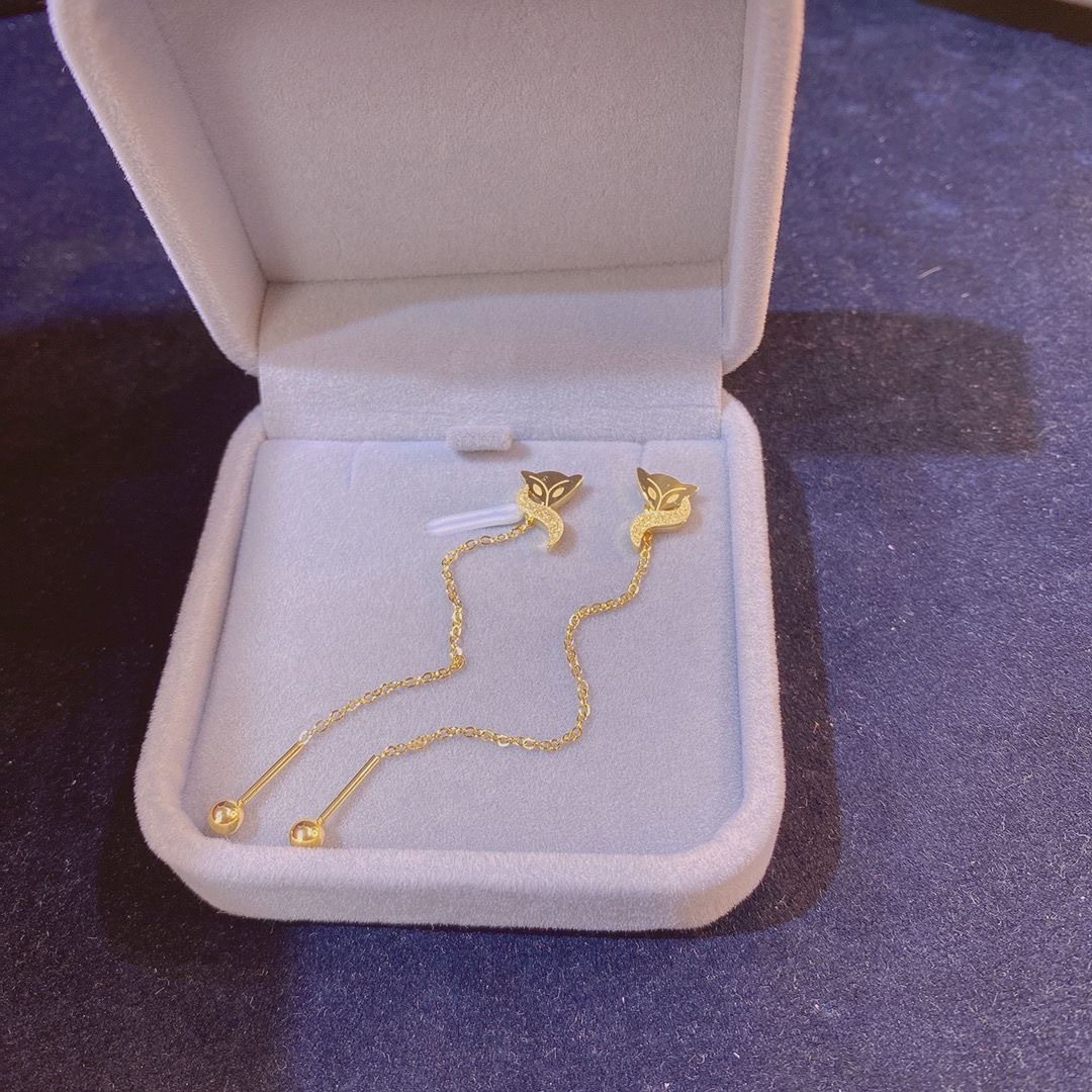 钛钢金色小狐狸防丢豆豆耳线简约耳饰显瘦耳环【不掉色防过敏】