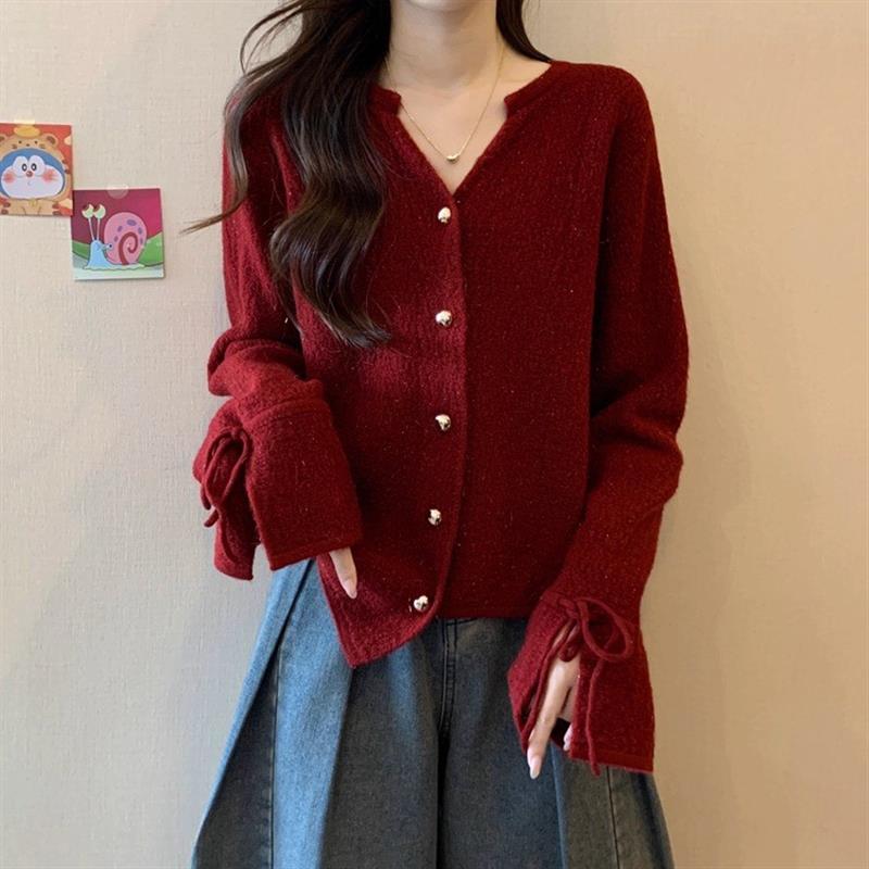 韩系气质纯色修身爱心银扣毛绒开衫女薄秋季小v领针织衫开衫毛衣