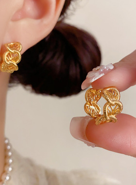 金属扭曲镂空耳扣女气质时尚简约个性独特设计感耳圈