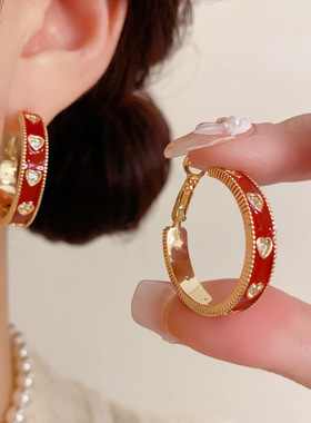 法式时尚复古红色爱心耳圈女个性气质轻奢百搭独特设计感耳扣