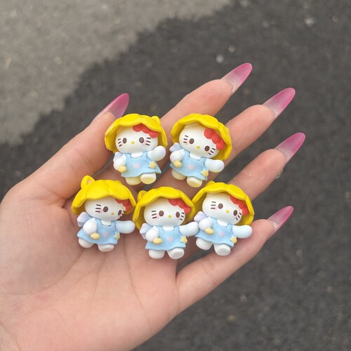 Pvc材质雨伞ktDIY卡通公仔盲盒手办摆件可爱KT猫模型玩具礼物