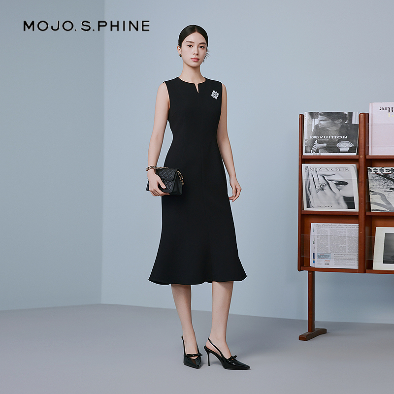 MOJO莫佐优雅设计感鱼尾连衣裙2025新款无袖收腰修身长裙朗姿集团