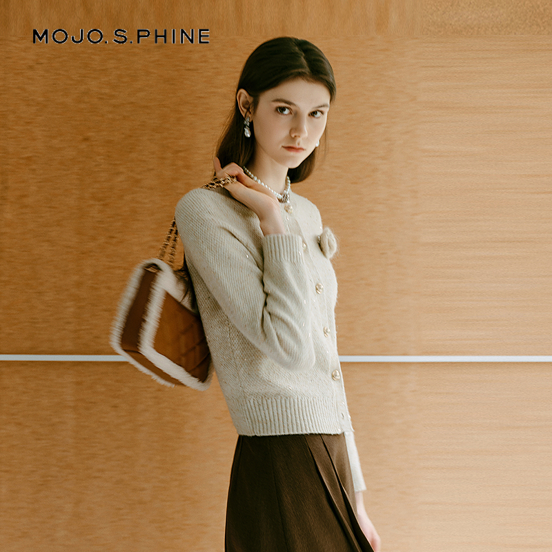 MOJO莫佐2025冬新款老钱风立体山茶花针织开衫女秋冬优雅圆领上衣