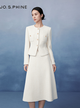 朗姿/MOJO AVENUE莫佐薄垫肩简约短外套2025年早春新款冬季修身设