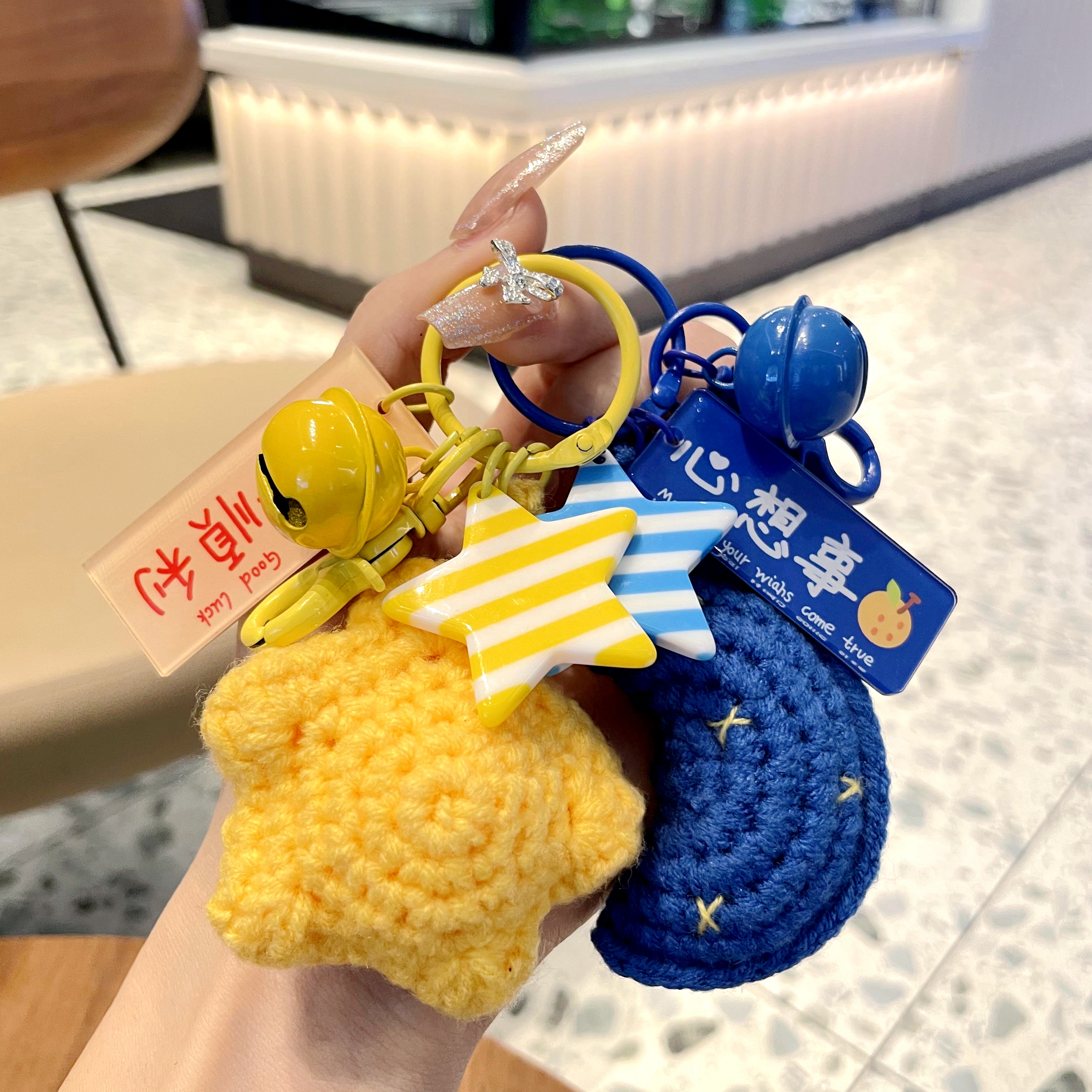 手工针织太阳月亮星星挂件毛线编织挂件钥匙扣精致女包包挂饰成品