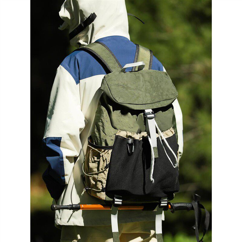 日本代购balchain户外登山包男女轻便背包大容量双肩包旅行包书包