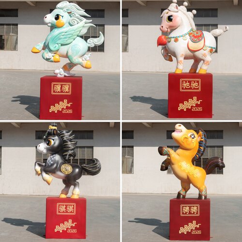 春晚吉祥物公仔骐骥驰骋雕塑