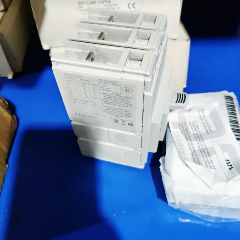 罗克韦尔 AB 140G-G2C3-C30 30A 3P