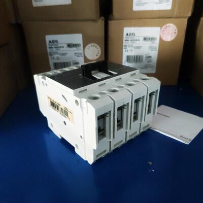 西门子 VF100 3VF2214-0JJ41-0AA0 4P 40A