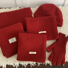 过年氛围感 甄选100%羊毛圣诞红系列围巾帽子手套高品质保暖围脖